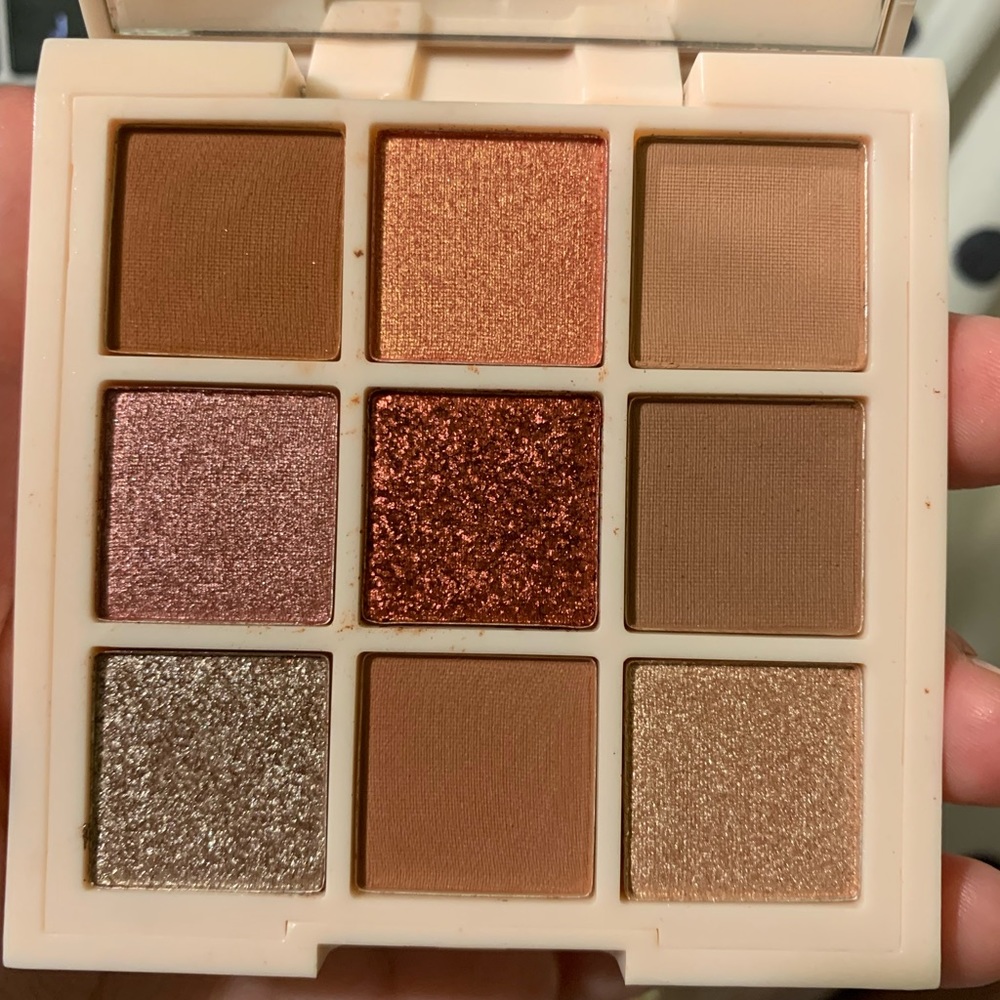 Ciate eye shadow palette - Picture 4 of 4